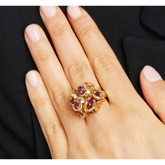 Vintage Heavy Estate 14K Gold Ruby & Diamond Cluster Cocktail ring - Picture 3 of 4